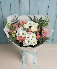 Букет цветов из:  Розы, Лизиантусы и Хризантемы в Кузнечное
