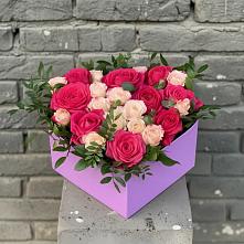 Цветочная композиция из Розы в коробке в Кузнечное