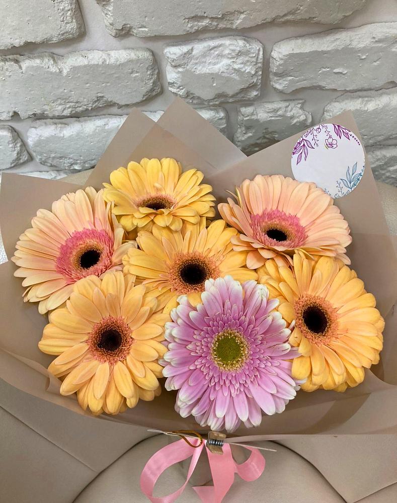 Букет цветов из: Герберы в Кузнечное