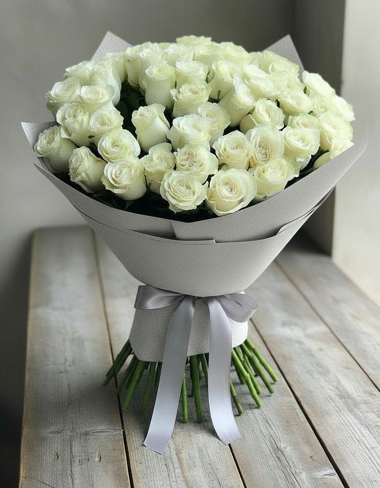 Букет 35 Белых роз в Кузнечное