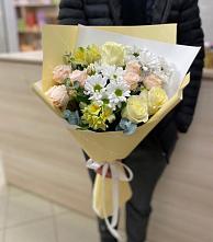 Букет цветов из:  Альстромерии, Розы и Хризантемы в Кузнечное