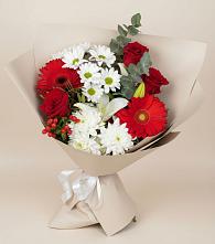 Букет цветов из:  Розы, Хризантемы, Герберы и Лилии в Кузнечное
