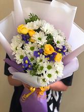 Букет цветов из:  Ирисы, Хризантемы и Розы #REPLACE_PRED# Кузнечное