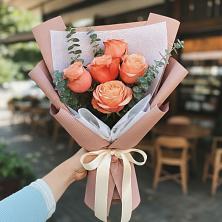 Букет цветов из:  Розы в Кузнечное
