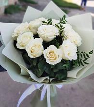 Букет Белые розы Проуд в Кузнечное