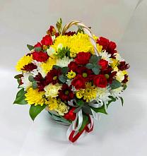 Цветочная композиция из Хризантемы и Розы в корзине в Кузнечное