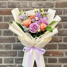 Букет цветов из:  Лизиантусы и Розы #REPLACE_PRED# Кузнечное