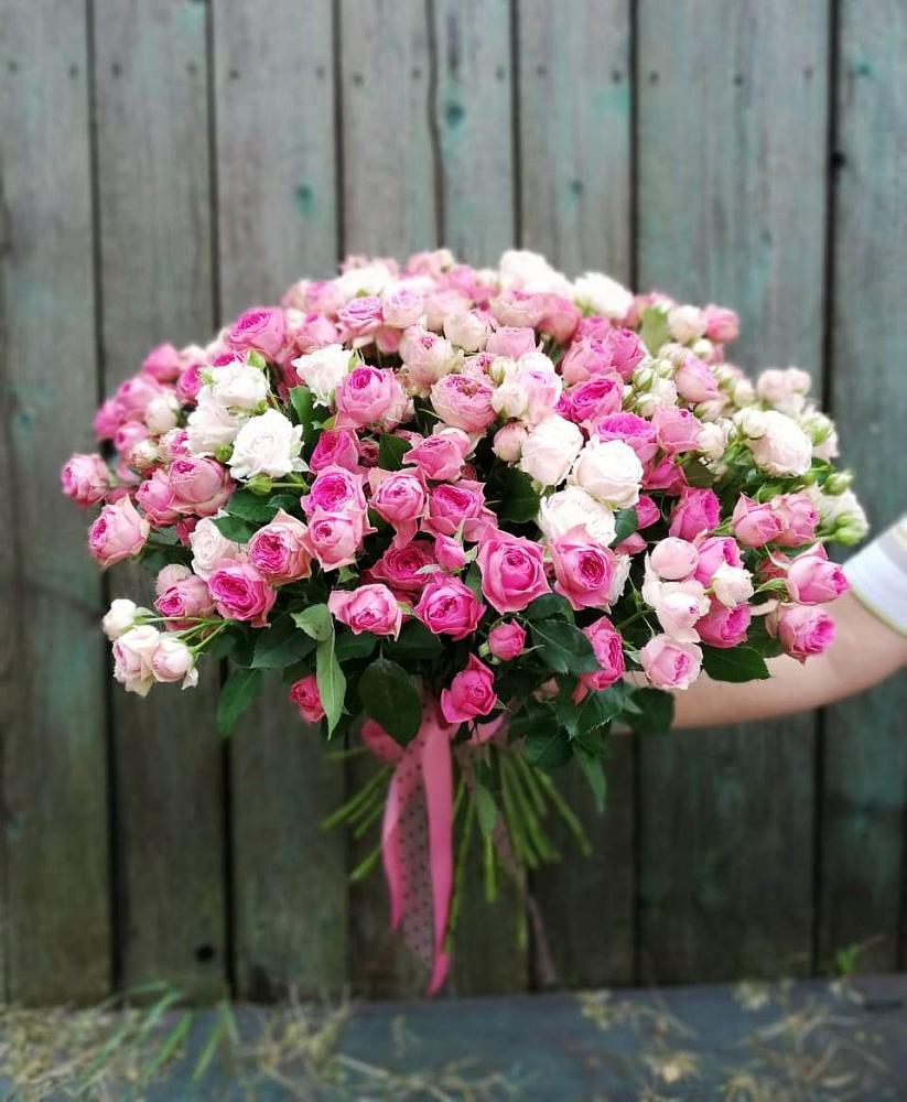 Букет Розовые кустовые розы Натали и Лав Лидия в Кузнечное