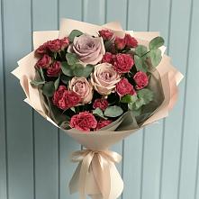 Букет цветов из:  Гвоздики и Розы в Кузнечное