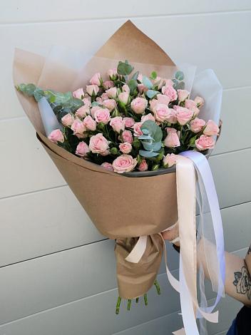 Букет цветов из: Розы в Кузнечное