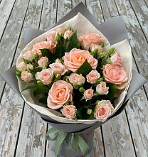 Букет цветов из:  Розы в Кузнечное