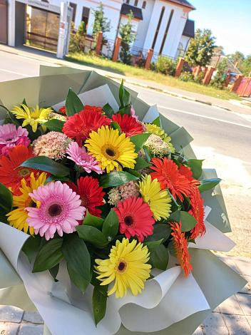 Букет цветов из: Герберы в Кузнечное