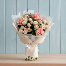 Букет цветов из:  Розы в Кузнечное